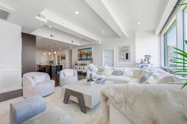 Interior, Kitchen, Living room, Pendant Lights, Recessed Lighting, Wood Texture Flooring