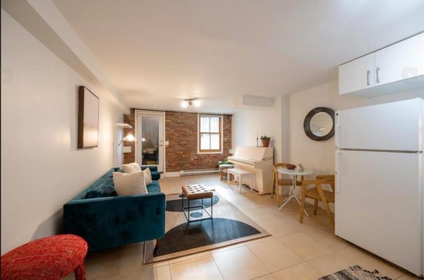 Interior, Living room, Piano, Stone Walls