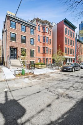 Exterior, Facade, Brick Facade, Rowhouse