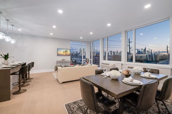 Dining room, Interior, Living room, Pendant Lights, Recessed Lighting, Wood Texture Flooring