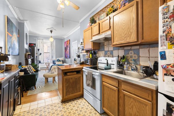 Dining room, Interior, Kitchen, Pendant Lights, Wood Texture Flooring