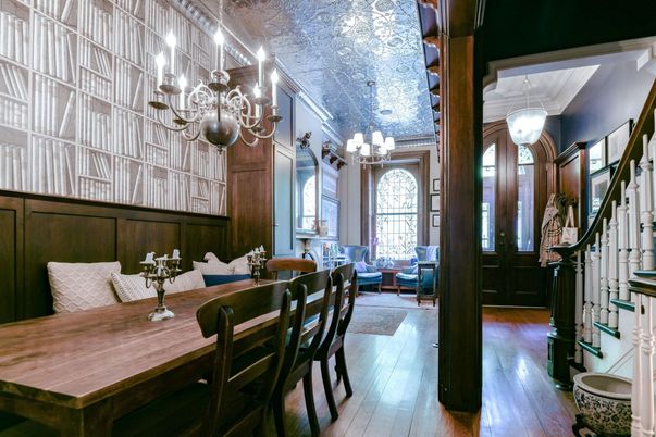 Chandelier, Dining room, Interior, Living room, Pendant Lights, Wood Texture Flooring