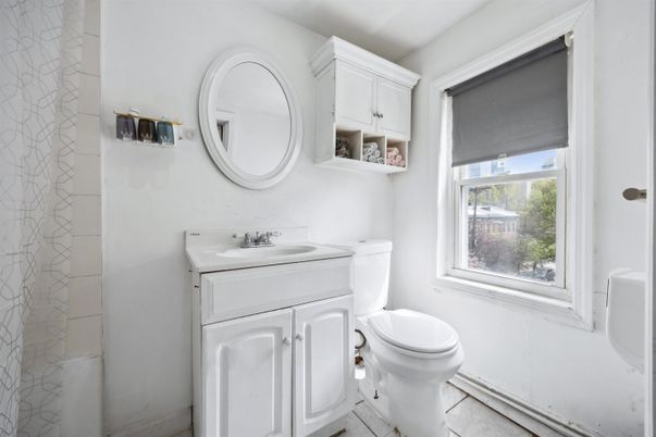 DE Listing image placeholder