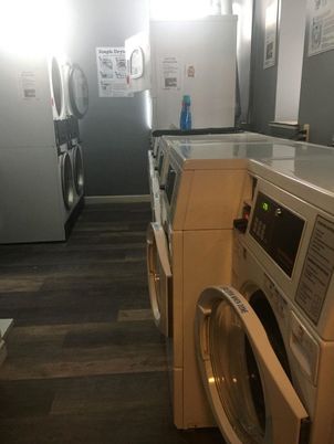 Interior, Washer, Wood Texture Flooring