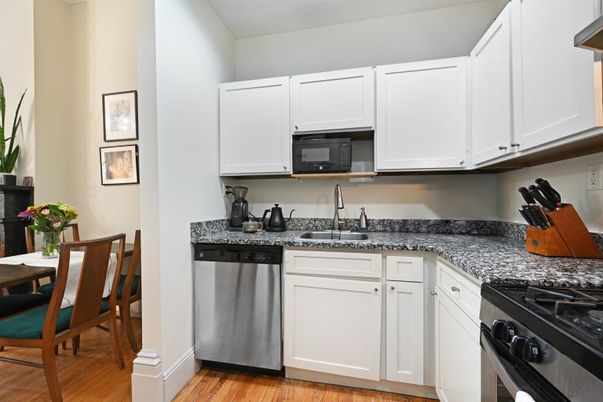 Dining room, Interior, Kitchen, Stainless Steel Appliances, Wood Texture Flooring
