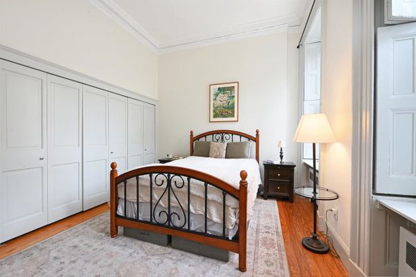 DE Listing image placeholder