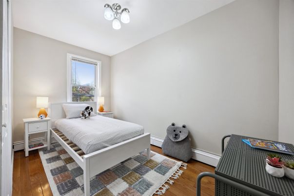 DE Listing image placeholder