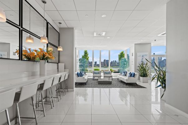 Interior, Living room, Pendant Lights, Recessed Lighting