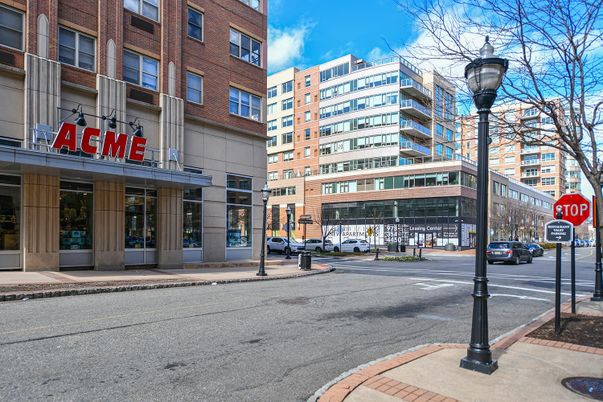 Exterior, Facade, Condo Building