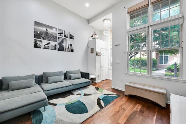 Interior, Living room, Pendant Lights, Recessed Lighting, Wood Texture Flooring
