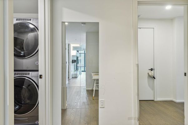 Interior, Recessed Lighting, Utility Closets, Washer, Wood Texture Flooring