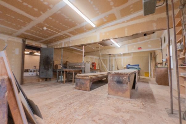 Game Room, Interior