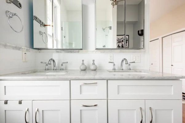 Bathroom, Dual Sink Vanities, Interior