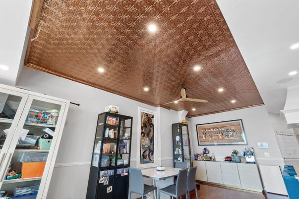 Dining room, Interior, Recessed Lighting