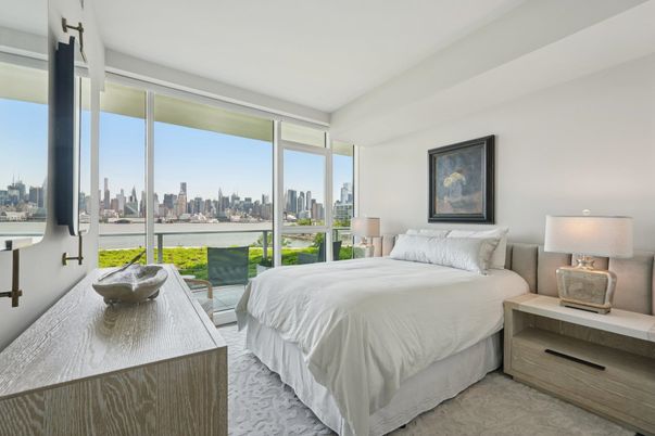 Bedroom, Interior, Water