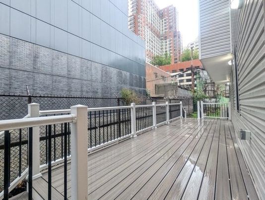 Exterior, Wood Texture Flooring