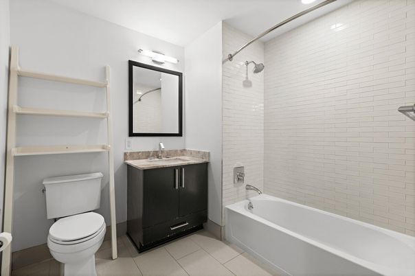 Bathroom, Interior, Recessed Lighting