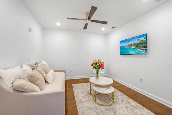 Interior, Living room, Recessed Lighting, Wood Texture Flooring
