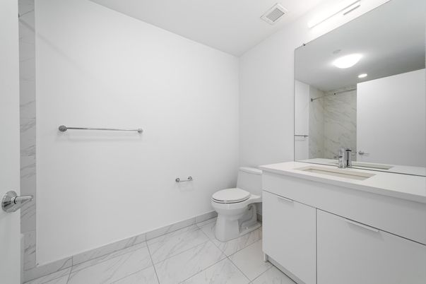 Bathroom, Interior, Marble, Marble Walls, Recessed Lighting