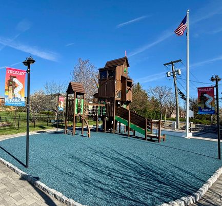 Backyard, Exterior, Playground
