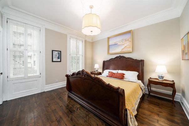 Bedroom, Interior, Pendant Lights, Wood Texture Flooring