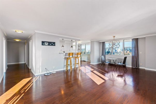 Interior, Pendant Lights, Wood Texture Flooring