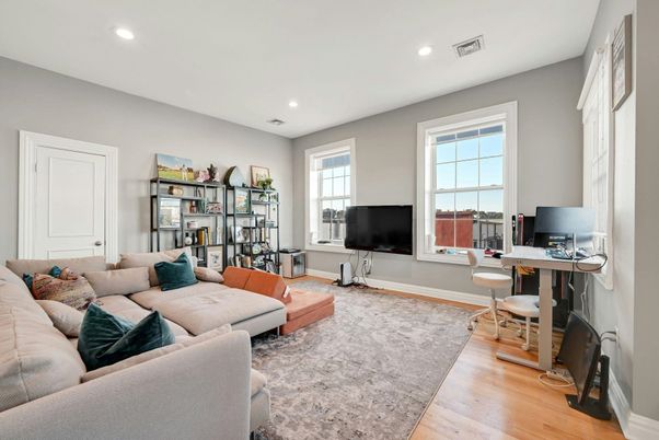 Home Office, Interior, Living room, Recessed Lighting, Wood Texture Flooring