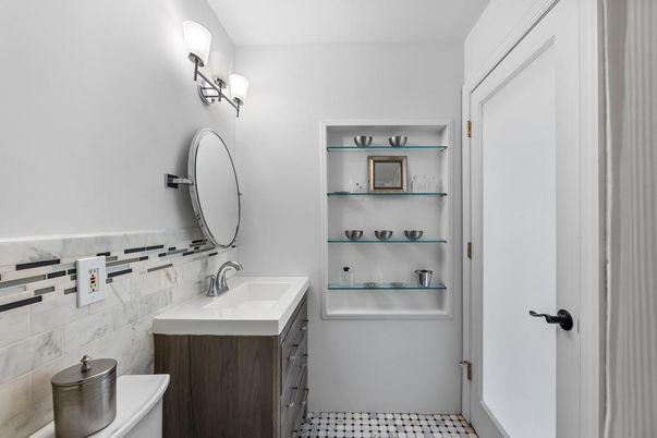 Bathroom, Interior