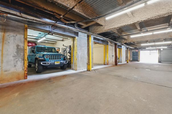 Garage, Interior