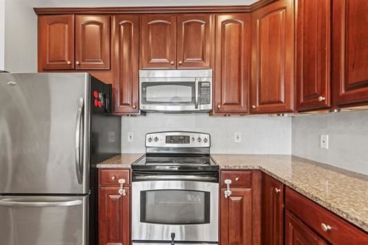 Interior, Kitchen, Stainless Steel Appliances
