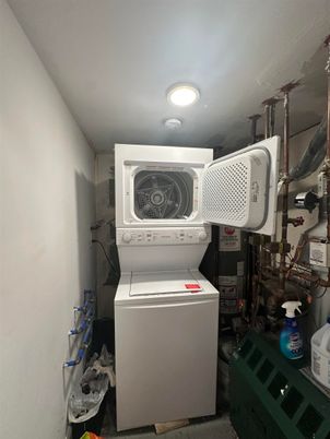 Interior, Recessed Lighting, Utility Closets, Washer