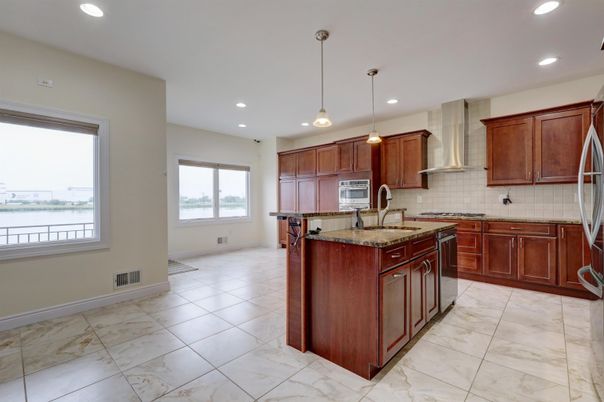 Interior, Kitchen, Marble, Pendant Lights, Recessed Lighting