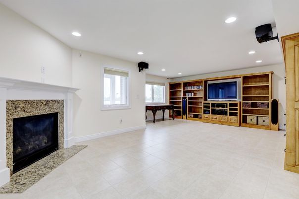 Fireplace, Interior, Recessed Lighting