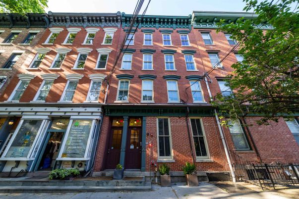 Exterior, Facade, Brick Facade, Rowhouse