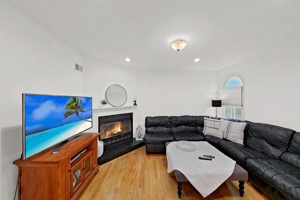 Fireplace, Interior, Living room, Recessed Lighting, Wood Texture Flooring