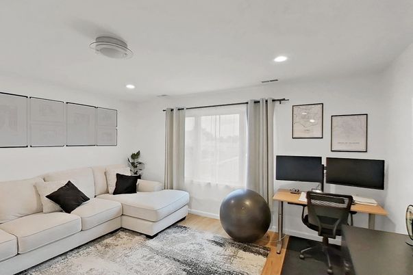 Home Office, Interior, Recessed Lighting, Wood Texture Flooring