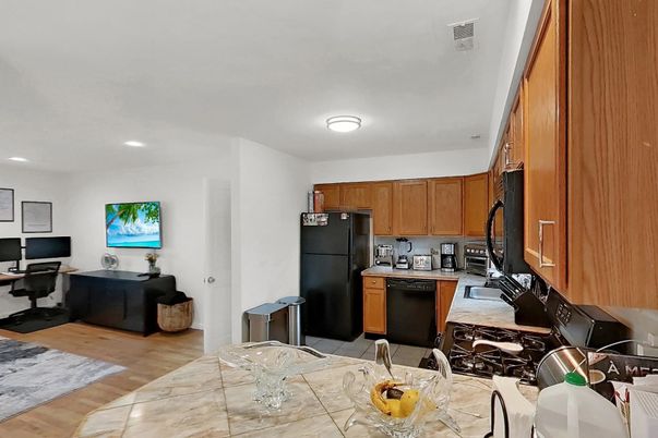 Dining room, Interior, Kitchen, Recessed Lighting, Wood Texture Flooring