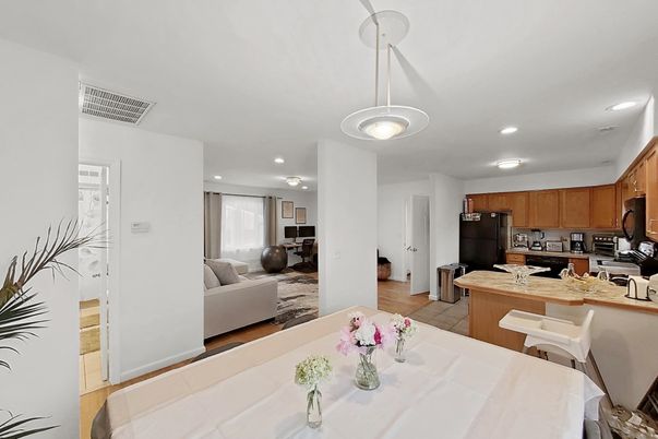Dining room, Interior, Kitchen, Living room, Pendant Lights, Recessed Lighting, Wood Texture Flooring