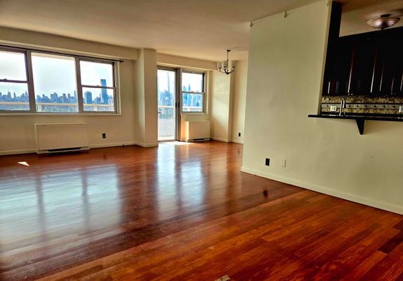 Empty room, Interior, Pendant Lights, Wood Texture Flooring