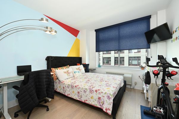 Bedroom, Fitness Equipment, Interior, Wood Texture Flooring