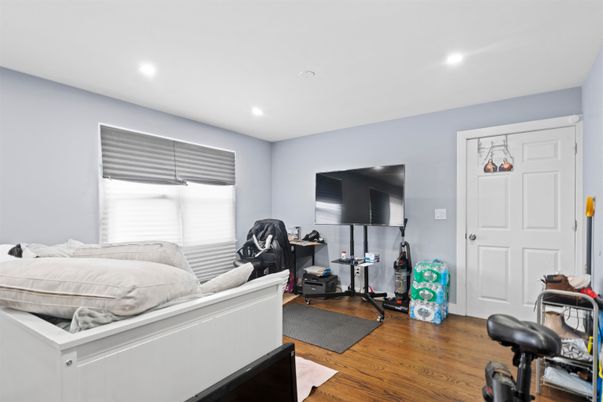 DE Listing image placeholder