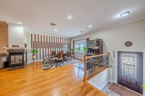 Dining room, Fireplace, Interior, Recessed Lighting, Wood Texture Flooring