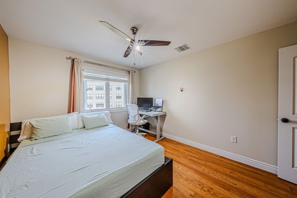 Bedroom, Home Office, Interior, Wood Texture Flooring