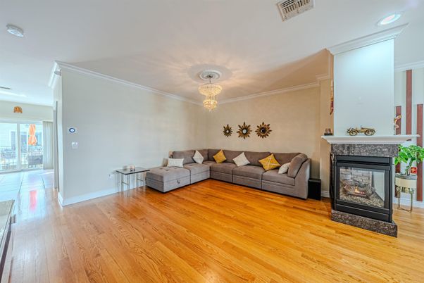 Chandelier, Fireplace, Interior, Recessed Lighting, Wood Texture Flooring