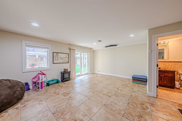 Interior, Recessed Lighting