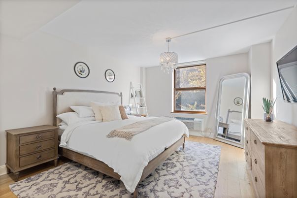 Bedroom, Chandelier, Interior, Pendant Lights, Wood Texture Flooring