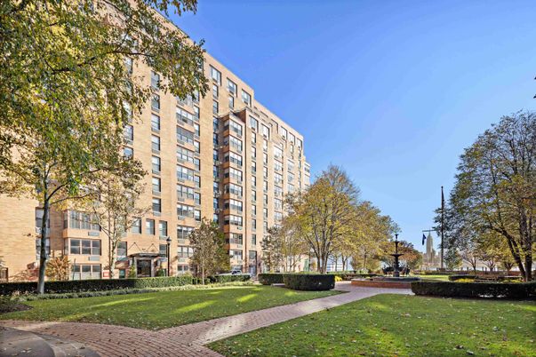 Exterior, Facade, Condo Building