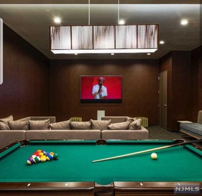 Billiard Table, Game Room, Interior, Recessed Lighting