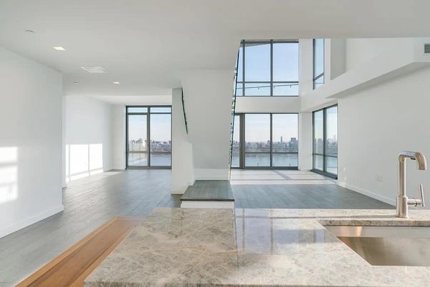 Interior, Recessed Lighting, Water, Wood Texture Flooring