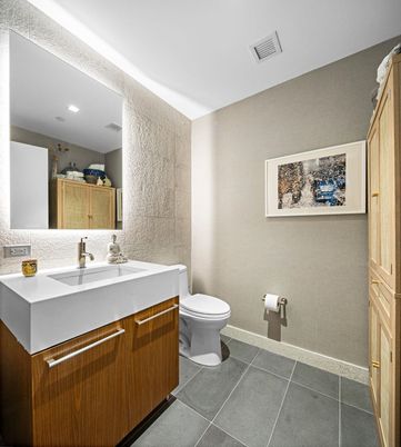 Bathroom, Interior, Recessed Lighting
